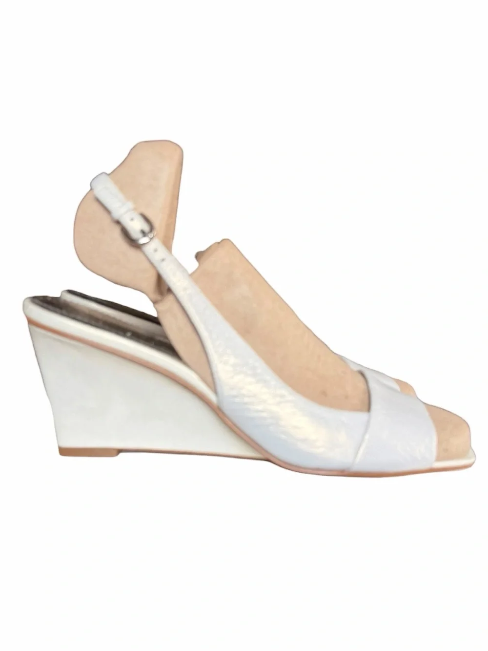 Vintage Y2K Franco Sarto 9M White Iridescent Pearl Slingback Wedge Sandals